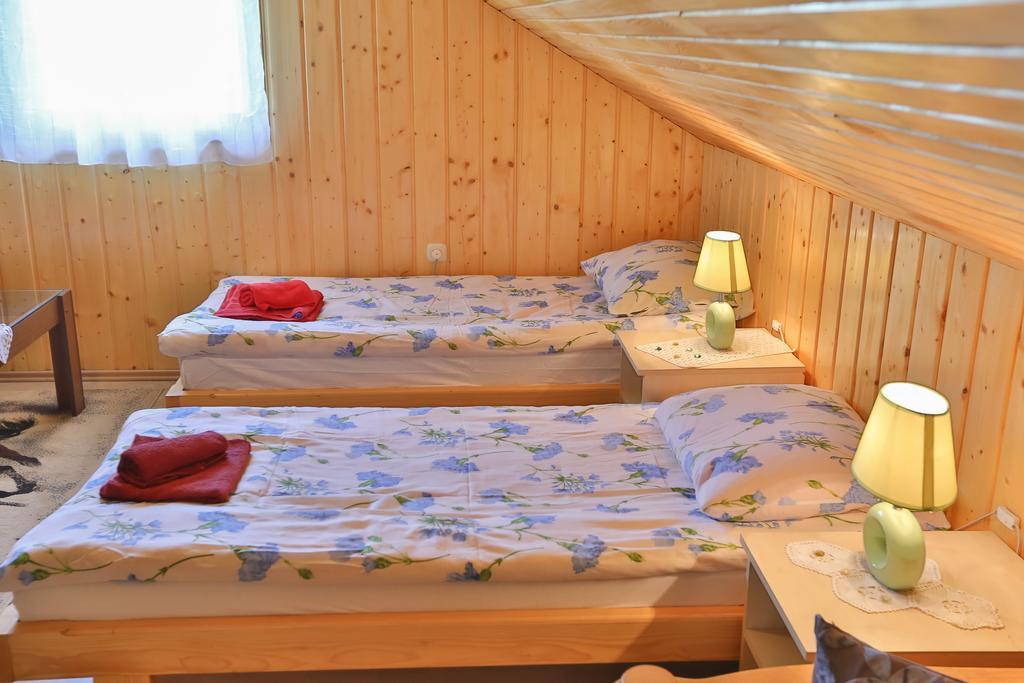 Holiday Home Trzan Йосипдол Экстерьер фото