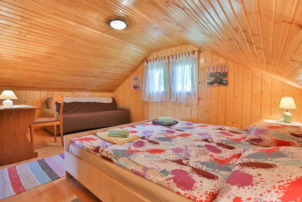 Holiday Home Trzan Йосипдол Экстерьер фото
