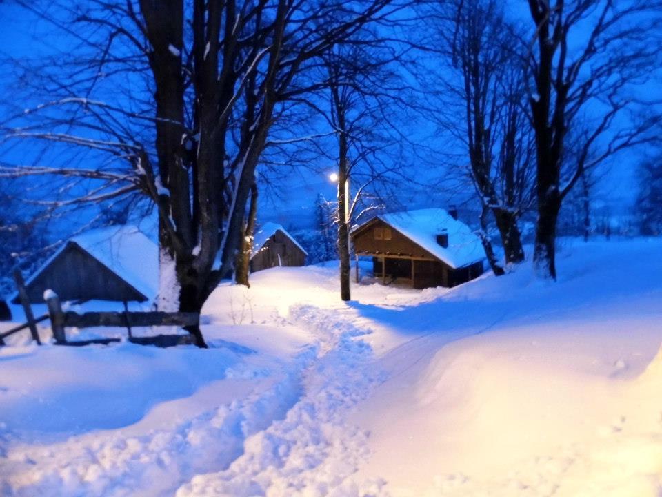 Holiday Home Trzan Йосипдол Экстерьер фото